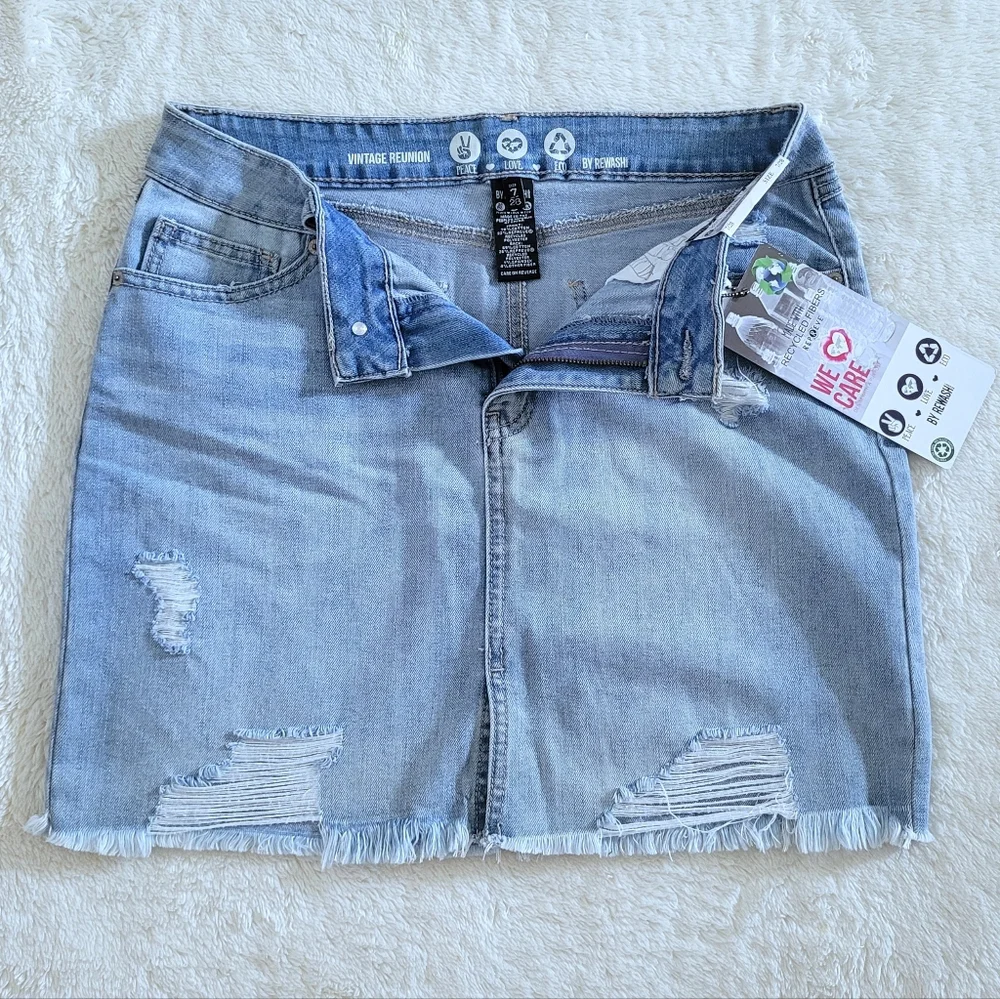 ✨️HP✨️ Rewash Distressed😫 